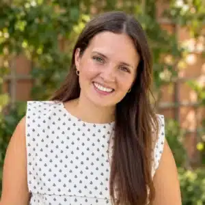 abbey clarke professional head shot